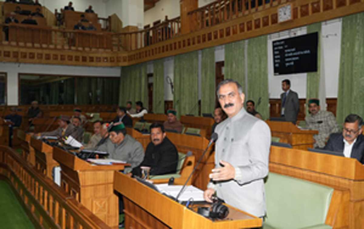 नकदी संकट से जूझ रहे हिमाचल का कर्ज बढ़कर 81,045 करोड़ रुपये हुआ : कैग